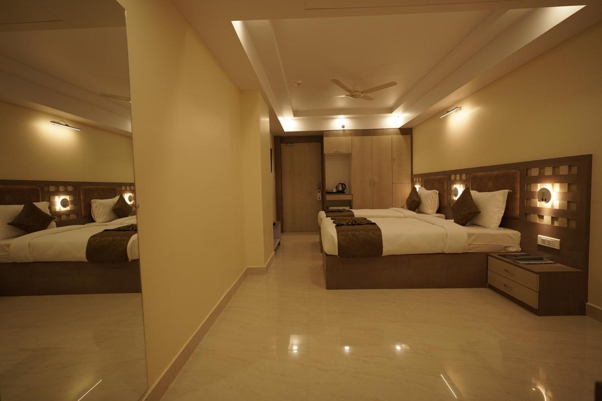 Hotel Bigwig Jabalpur Exteriér fotografie